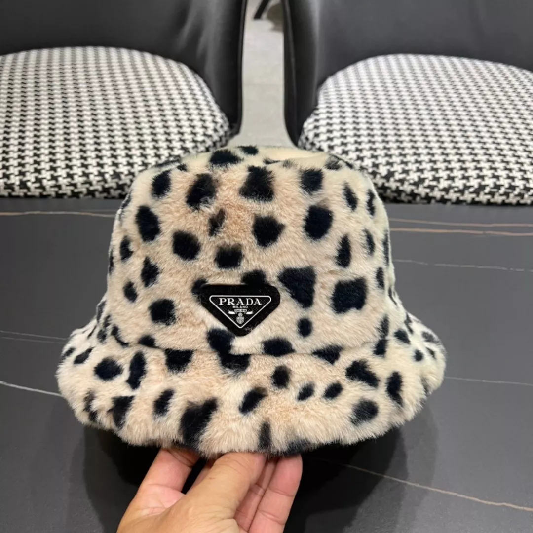 Prada Caps HighQuality 8719