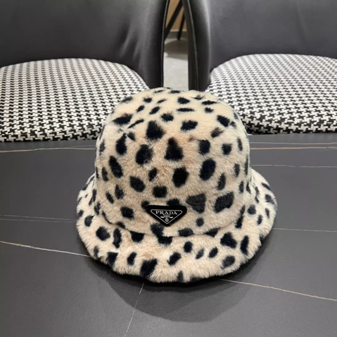 Prada Caps HighQuality 8719