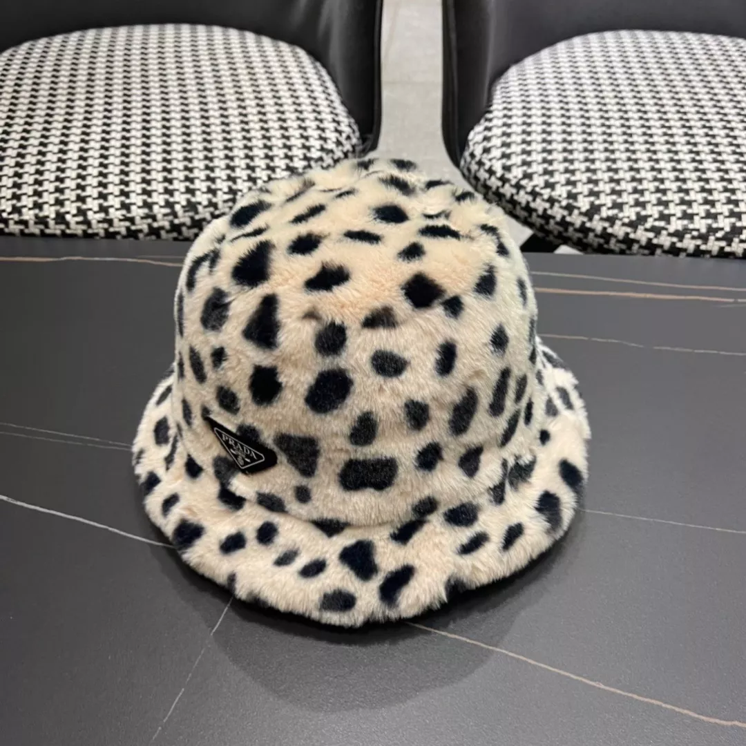 Prada Caps HighQuality 8719