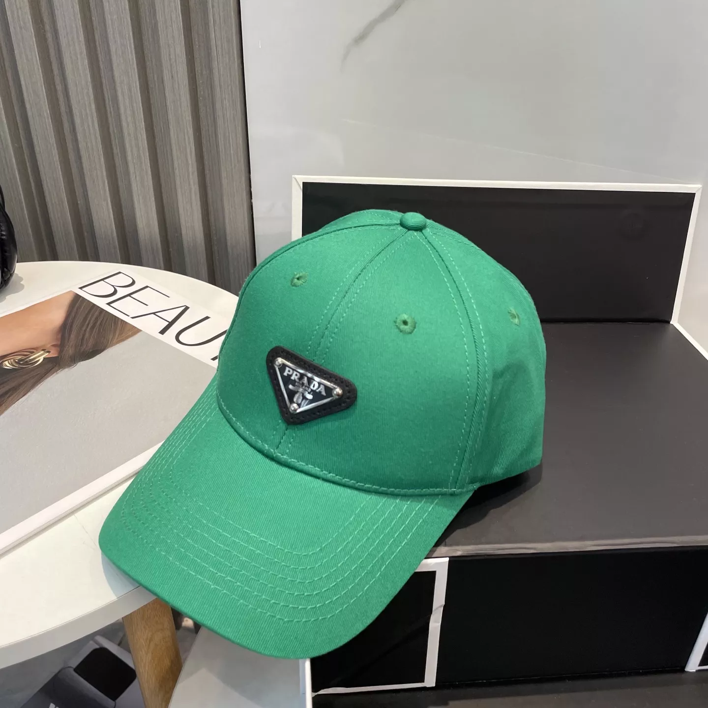 Prada Caps Lightweight 6655