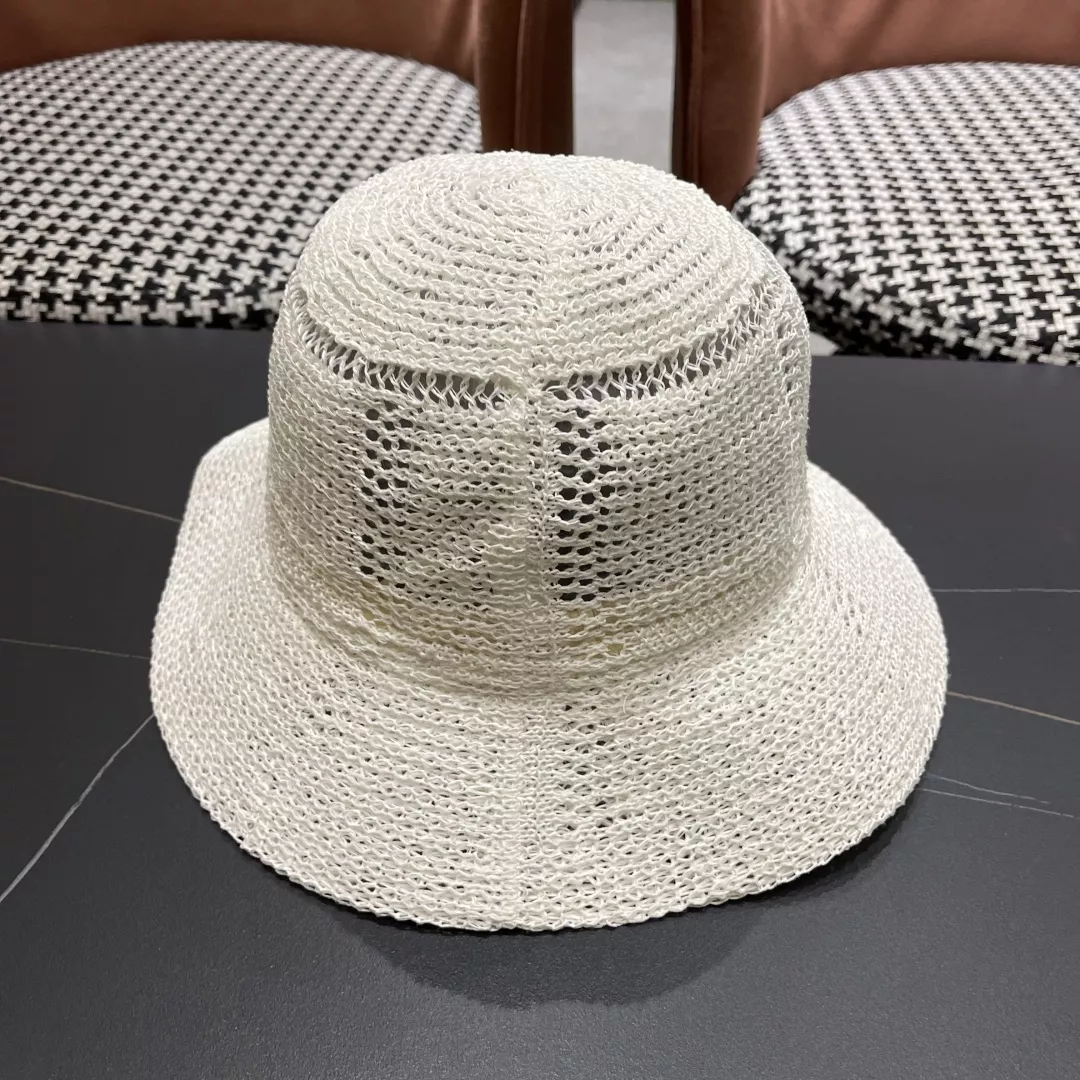 Prada Caps NewStyle 2875