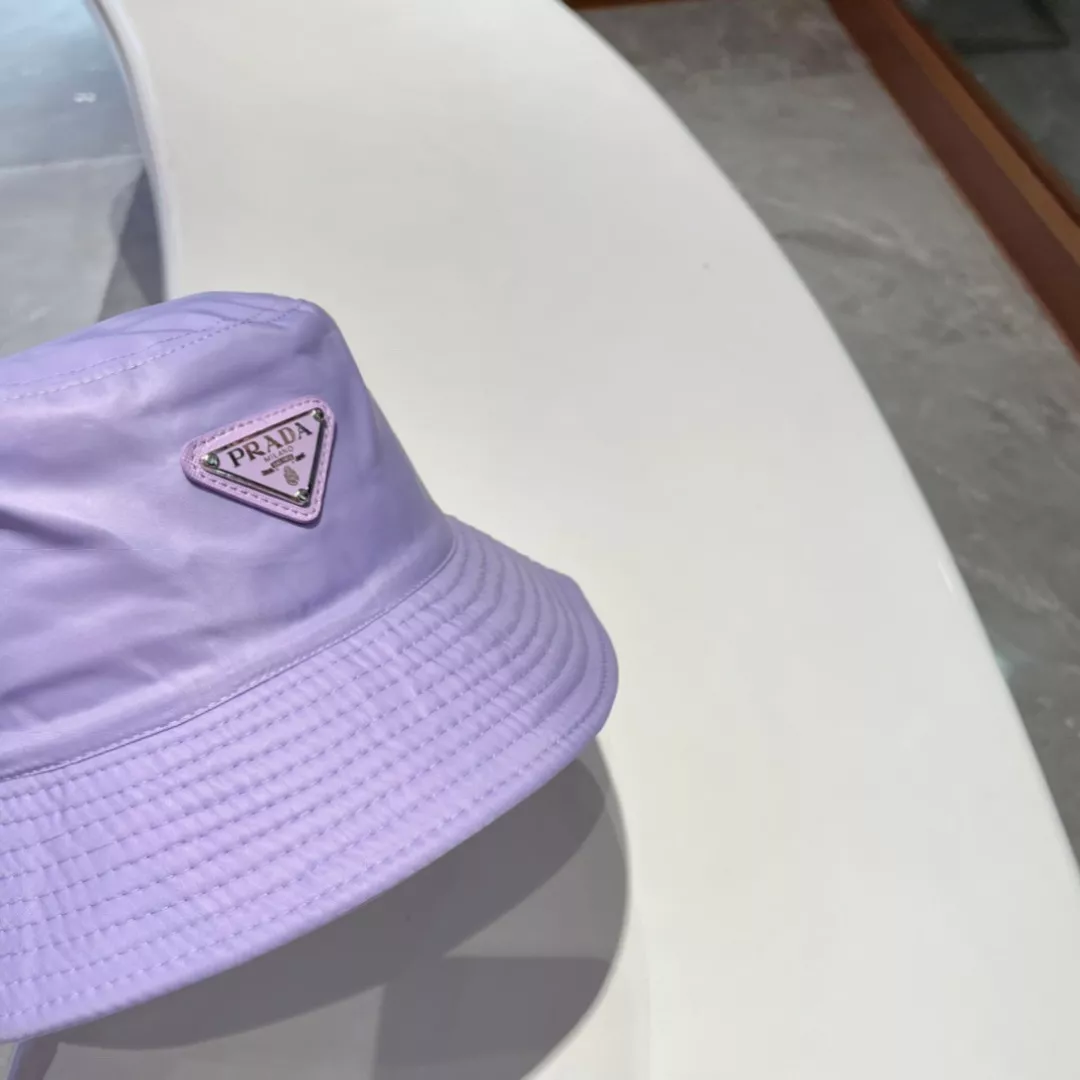 Prada Caps NewStyle 3511