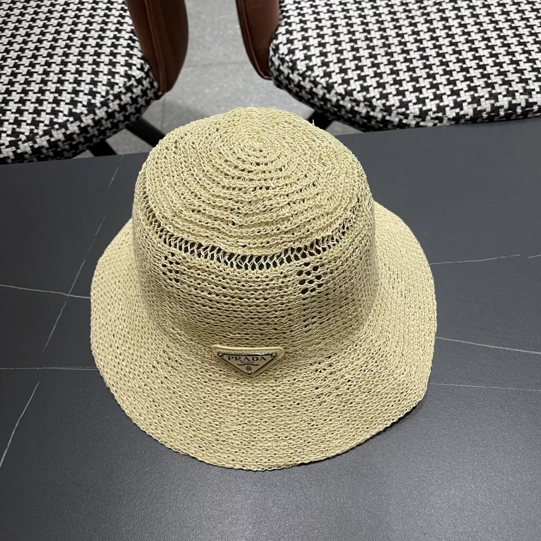 Prada Caps NewStyle 7549
