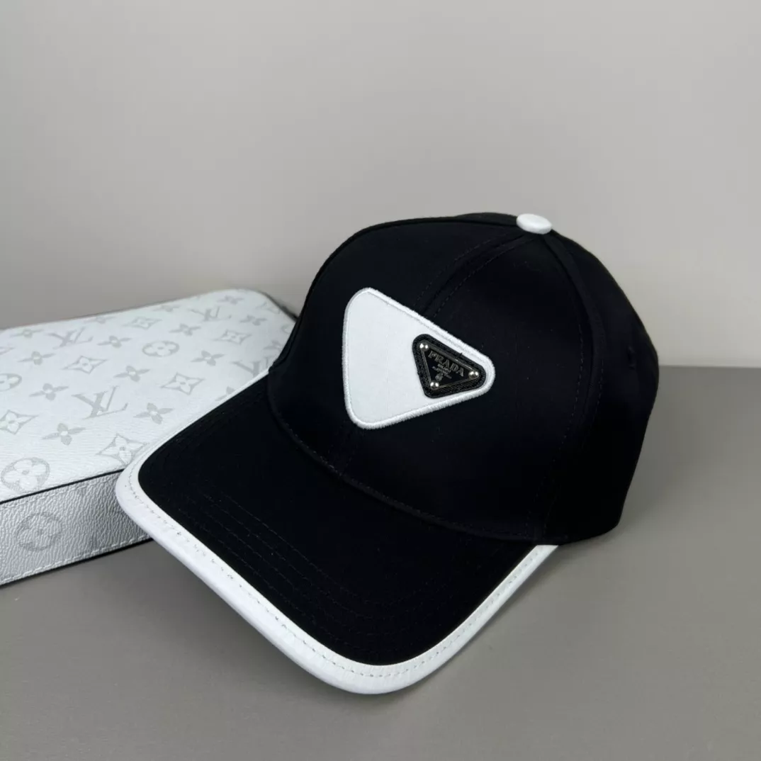 Prada Caps Refined 3222