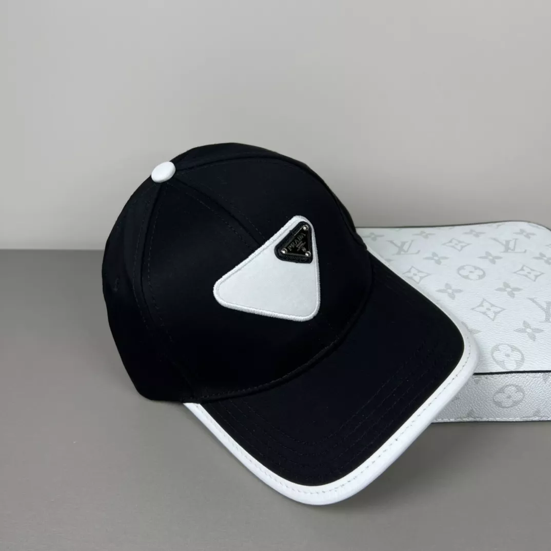 Prada Caps Refined 3222