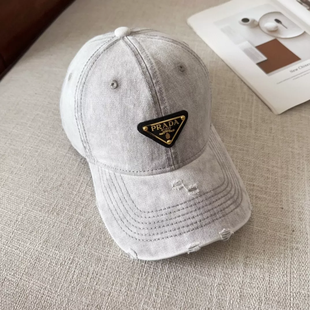Prada Caps Sleek 1816