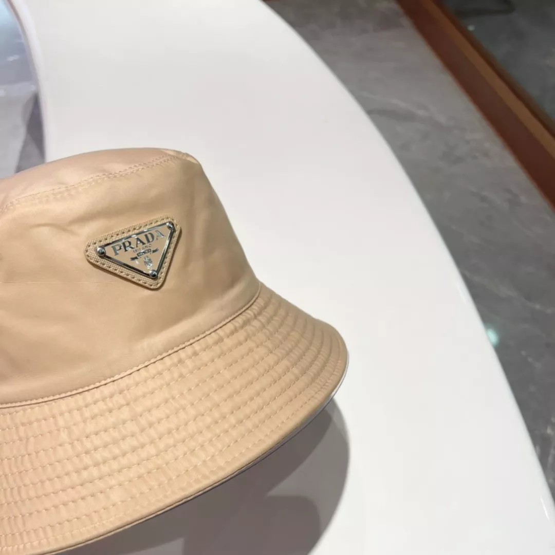 Prada Caps SmartChoice 7536