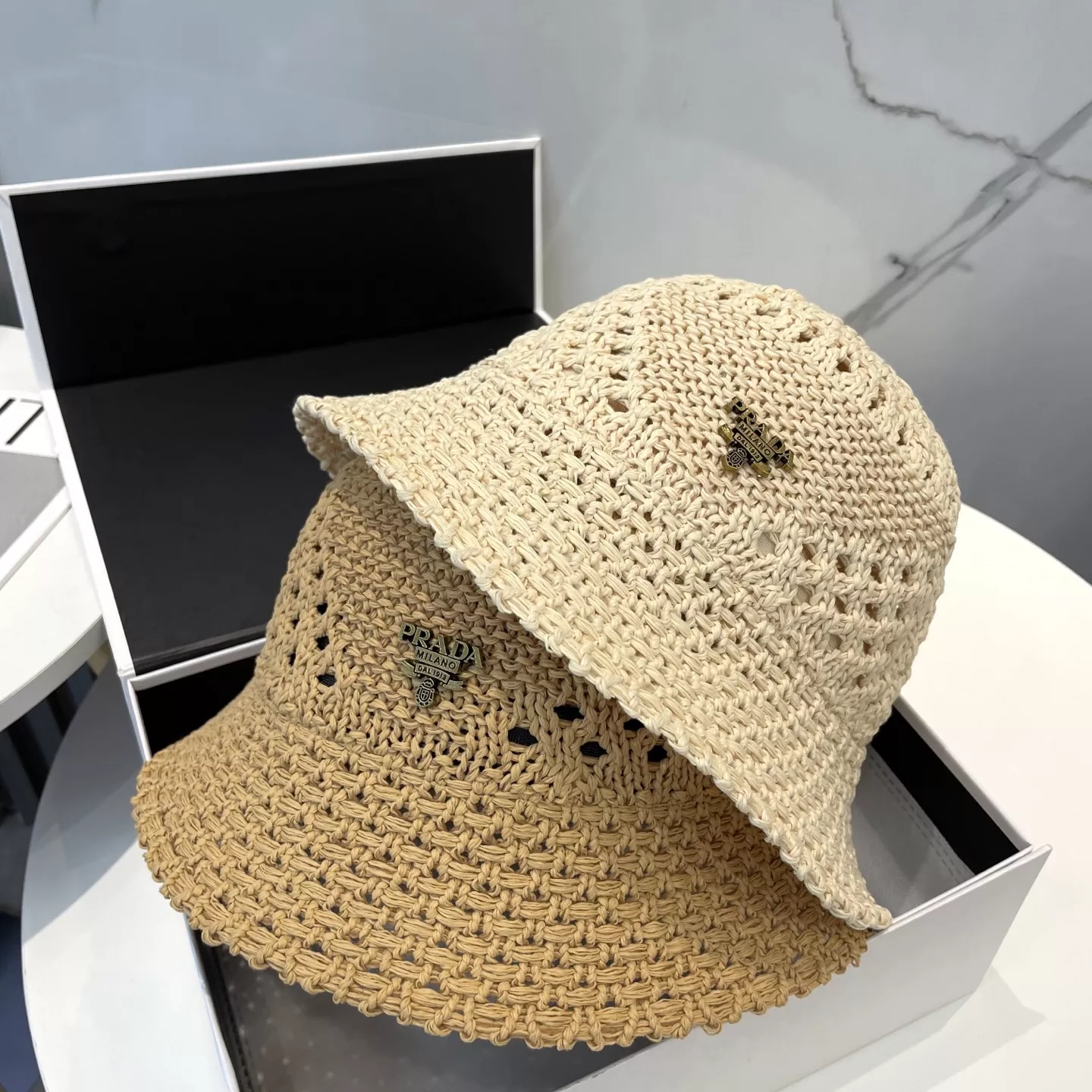 Prada Caps Sophisticated 6527