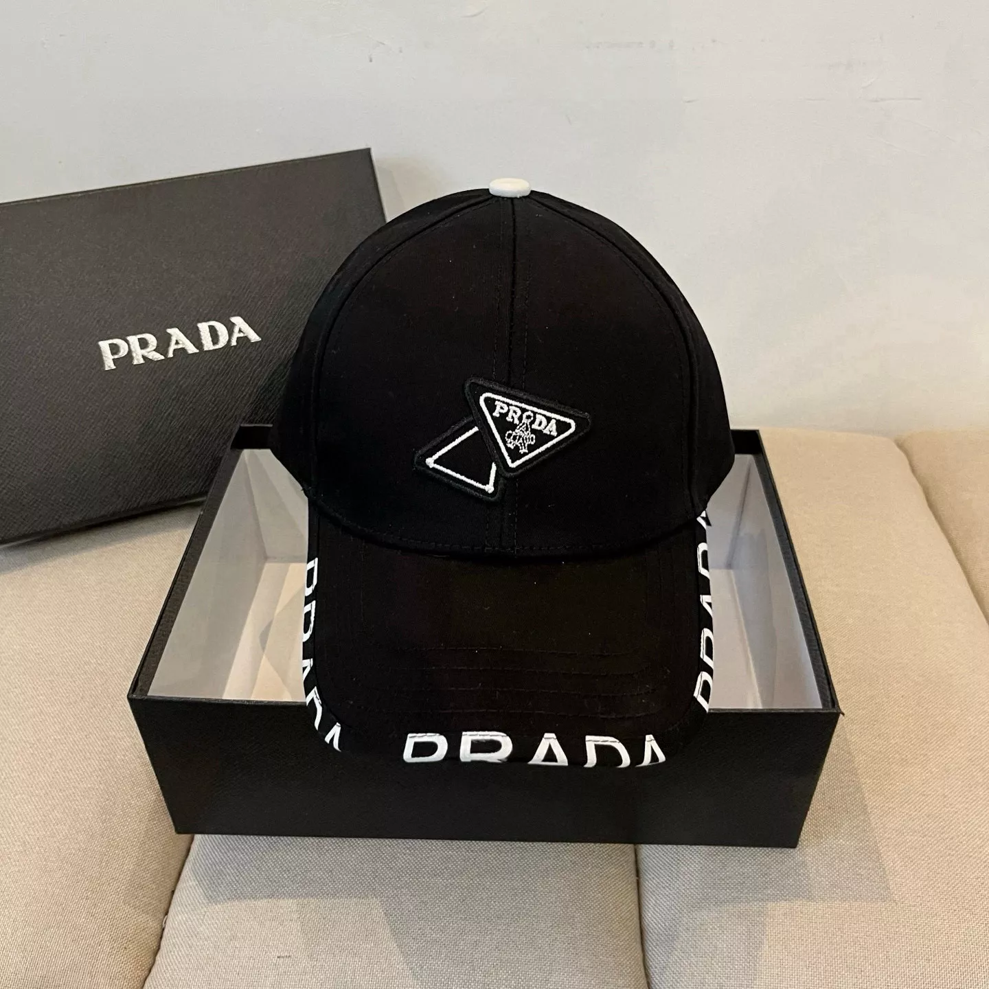 Prada Caps Sophisticated 7790