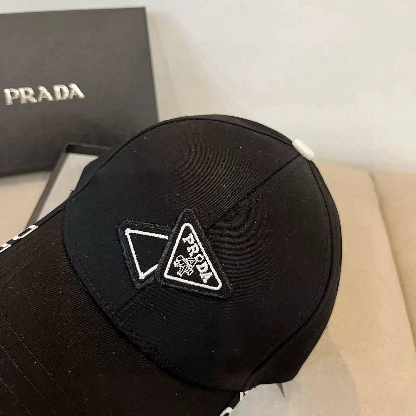 Prada Caps Sophisticated 7790