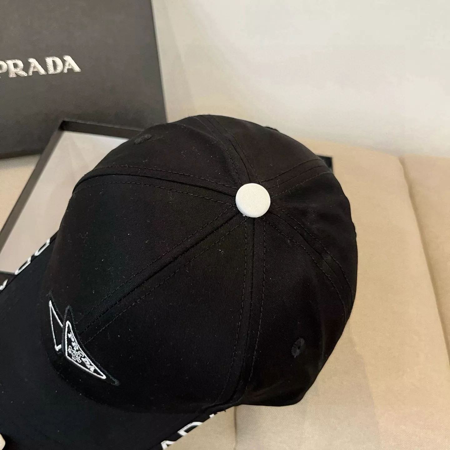 Prada Caps Sophisticated 7790