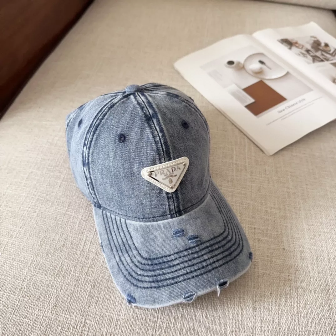 Prada Caps Trendsetting 7793