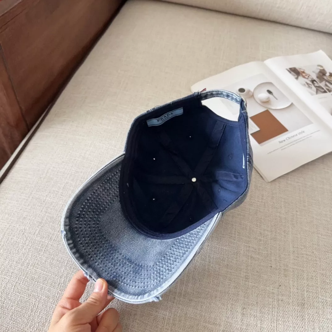 Prada Caps Trendsetting 7793