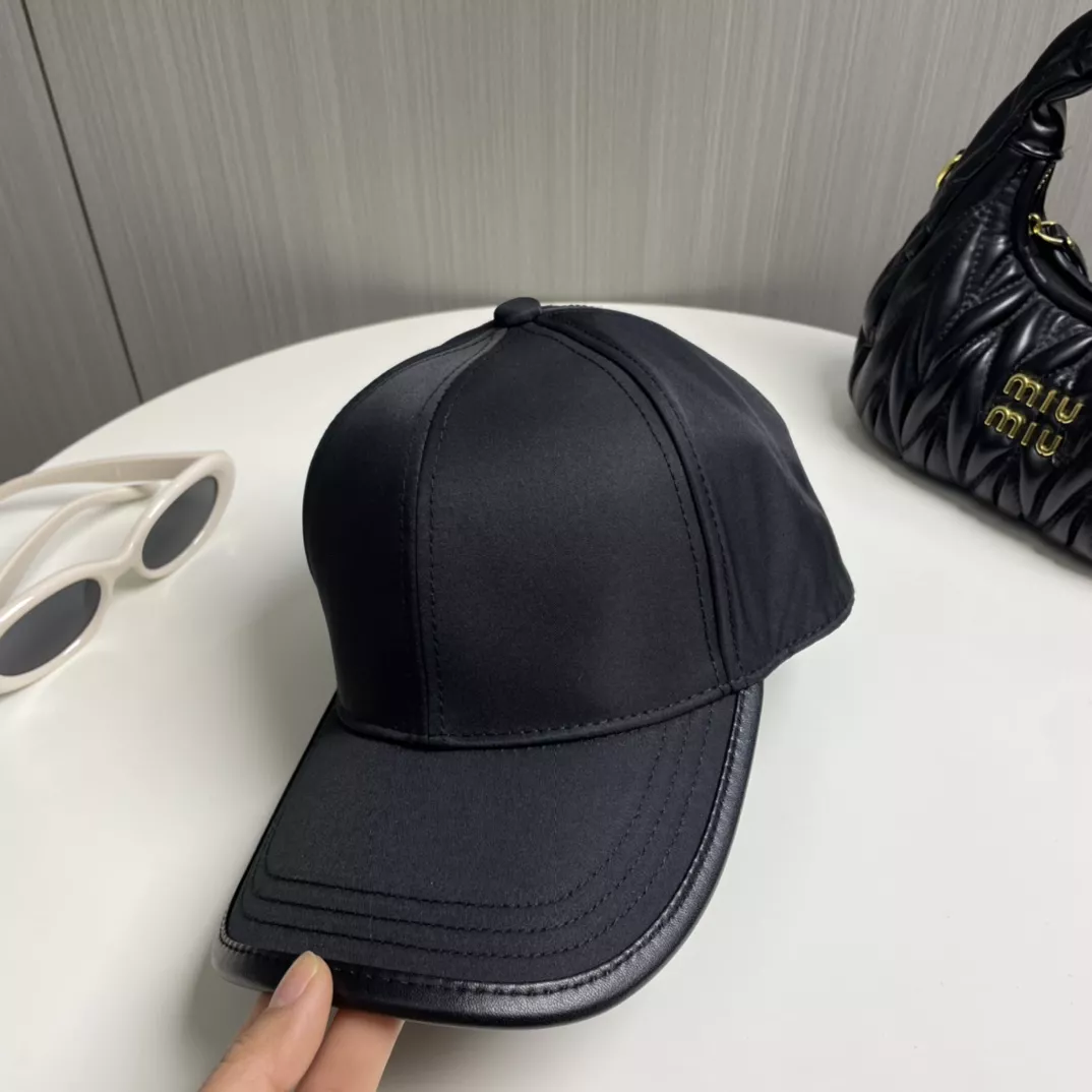 Prada Caps Trendy 1767