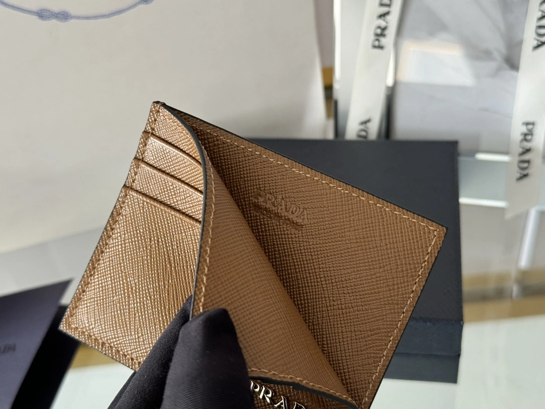 Prada Card Case Bold 8697