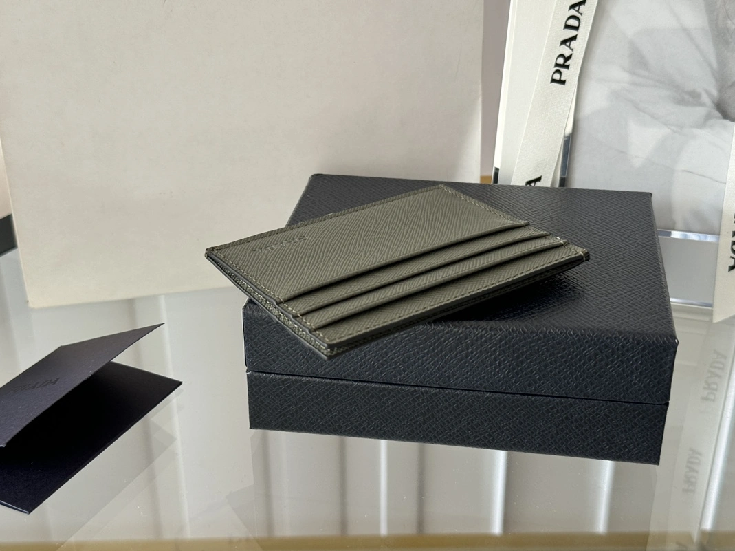Prada Card Case EyeCatching 5909