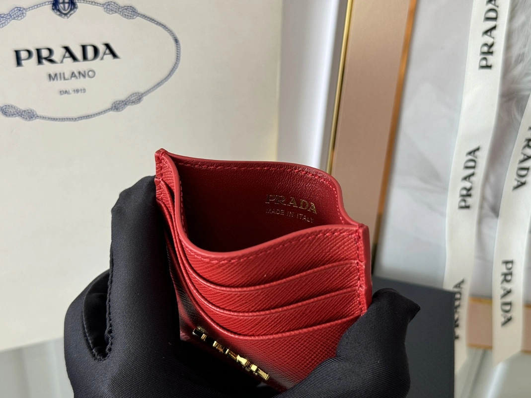 Prada Card Case For Women Affordable 670