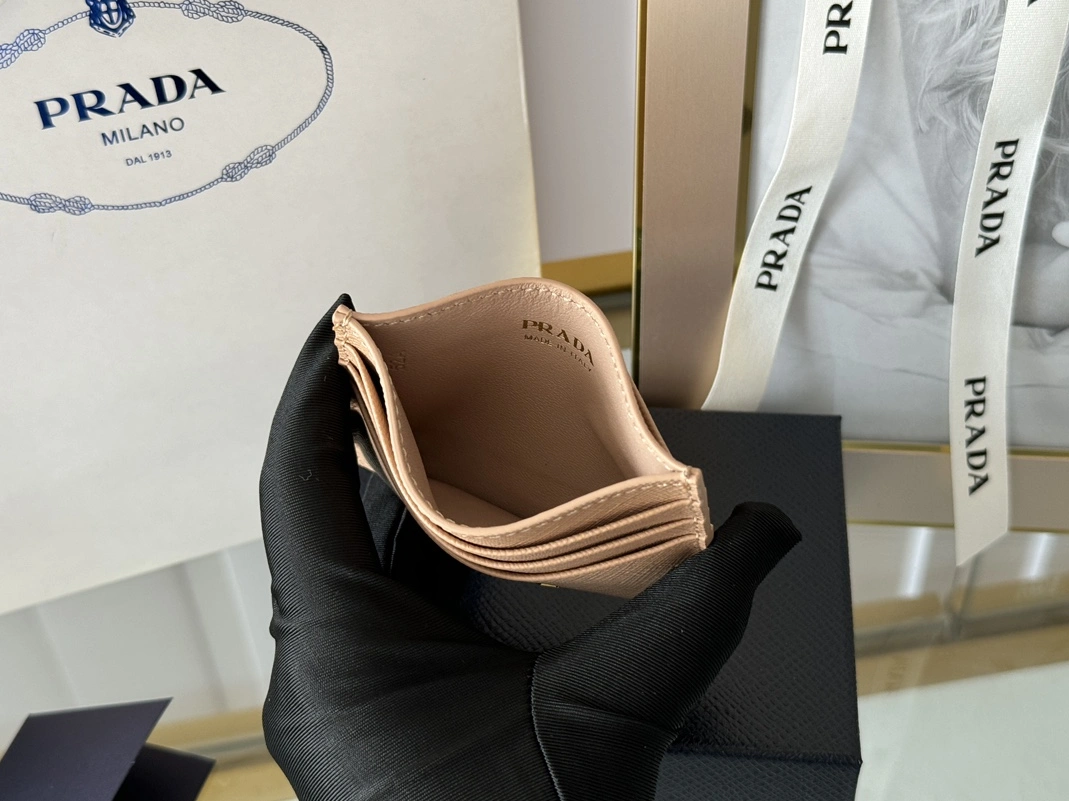 Prada Card Case For Women StreetReady 6909