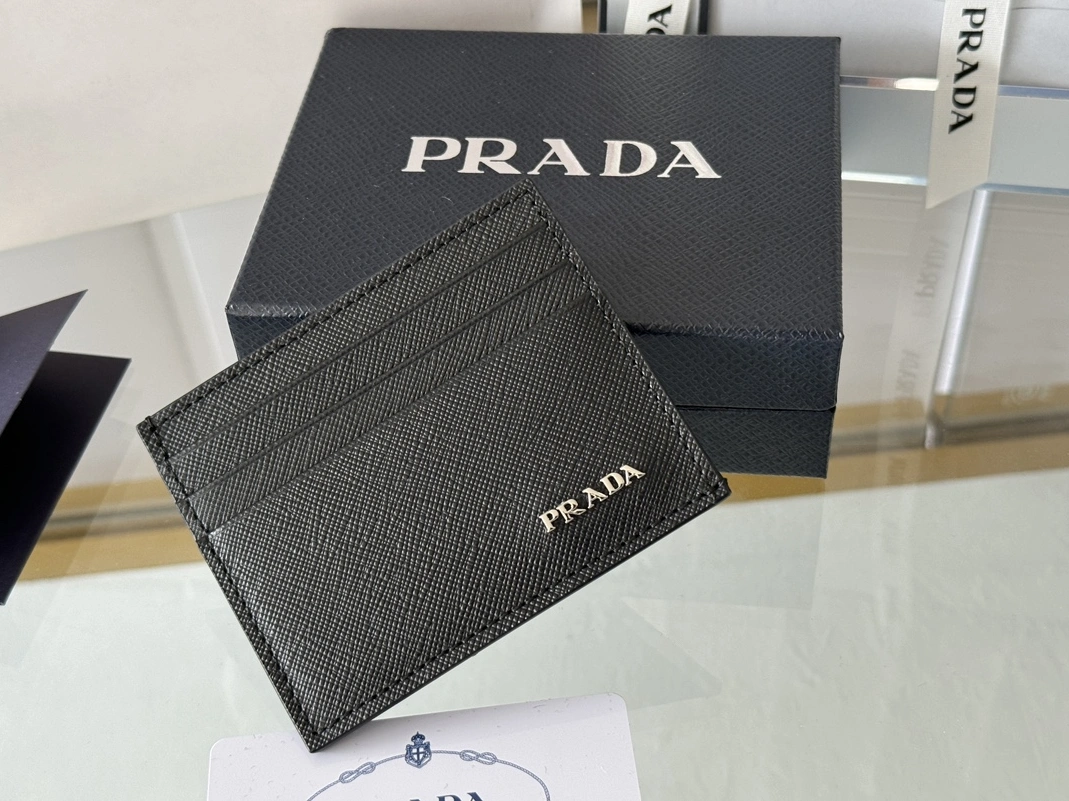 Prada Card Case Minimalist 7611
