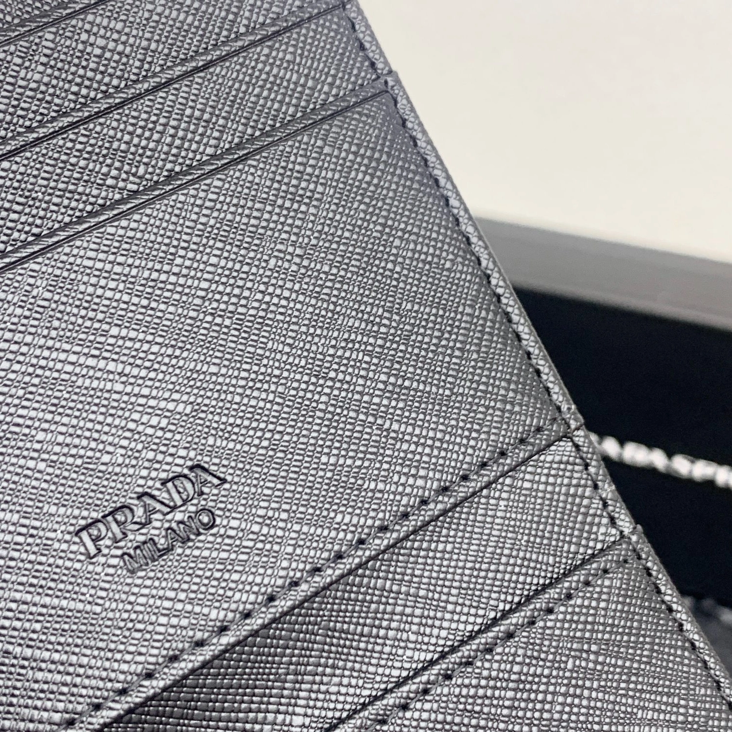 Prada Card Case Timeless 5469