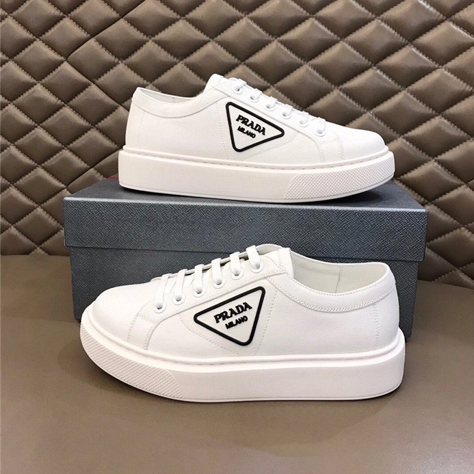 Prada Casual Shoes For Men Classic 8792