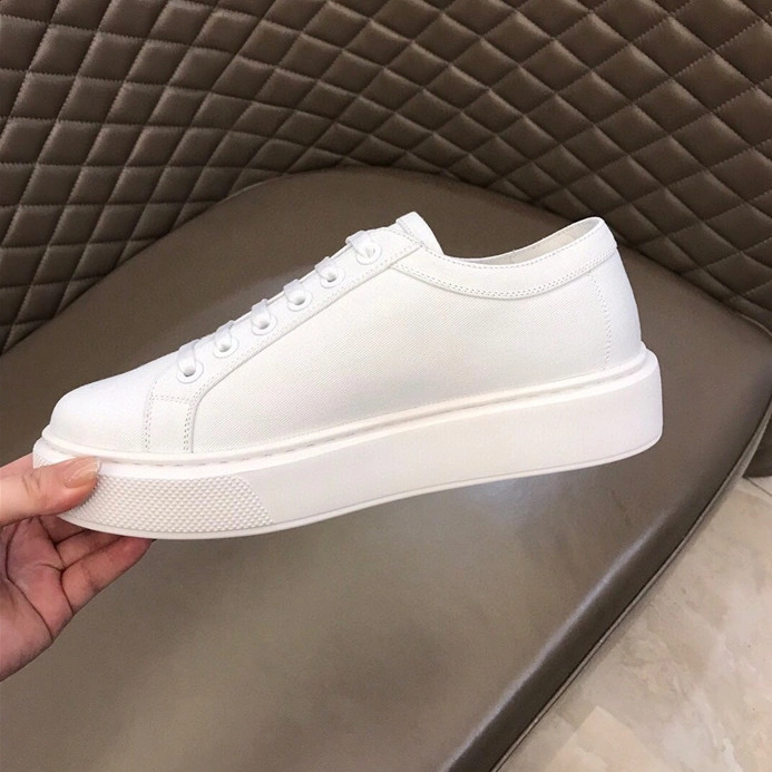 Prada Casual Shoes For Men Classic 8792