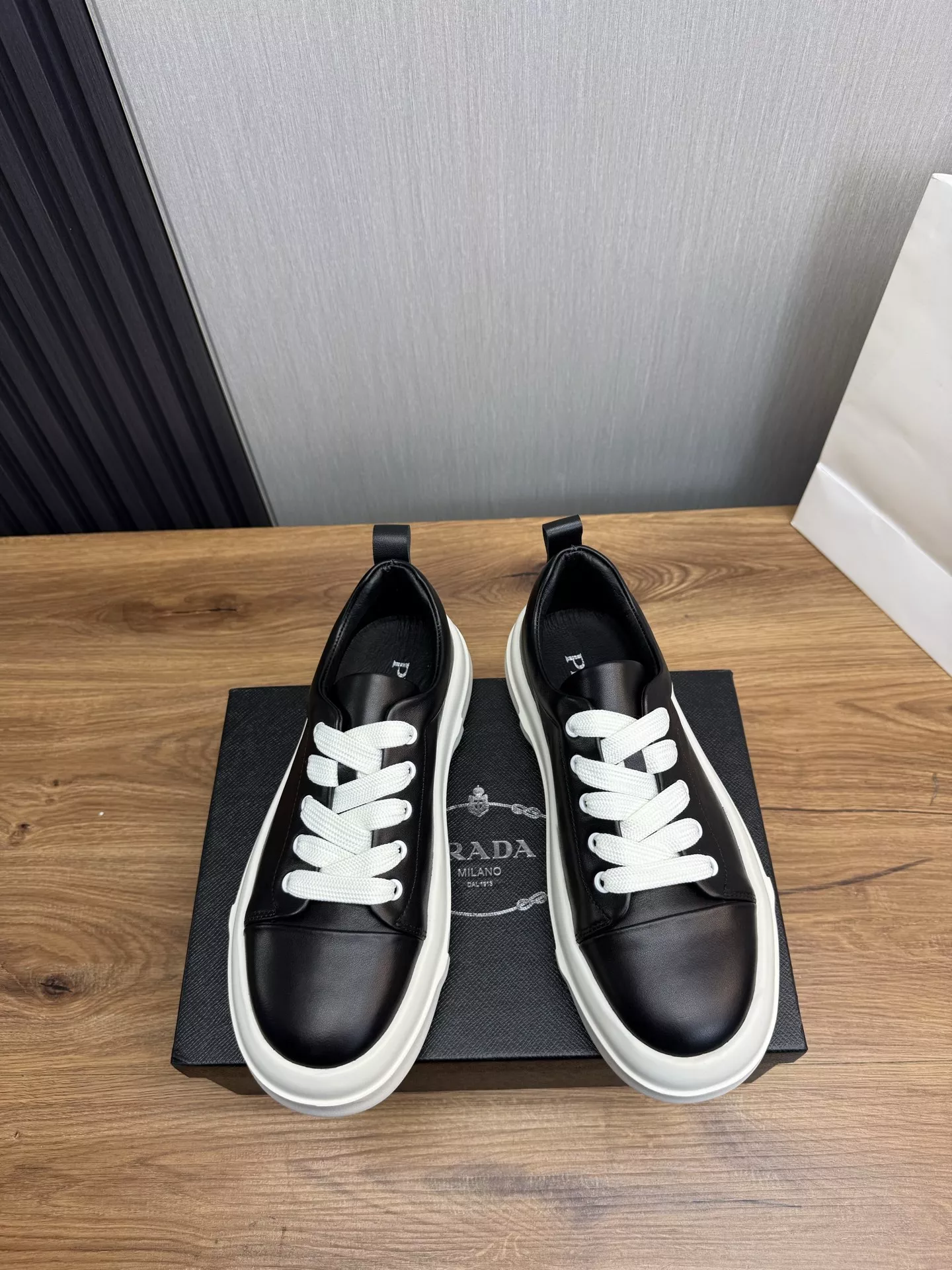 Prada Casual Shoes For Men Comfortable 8273
