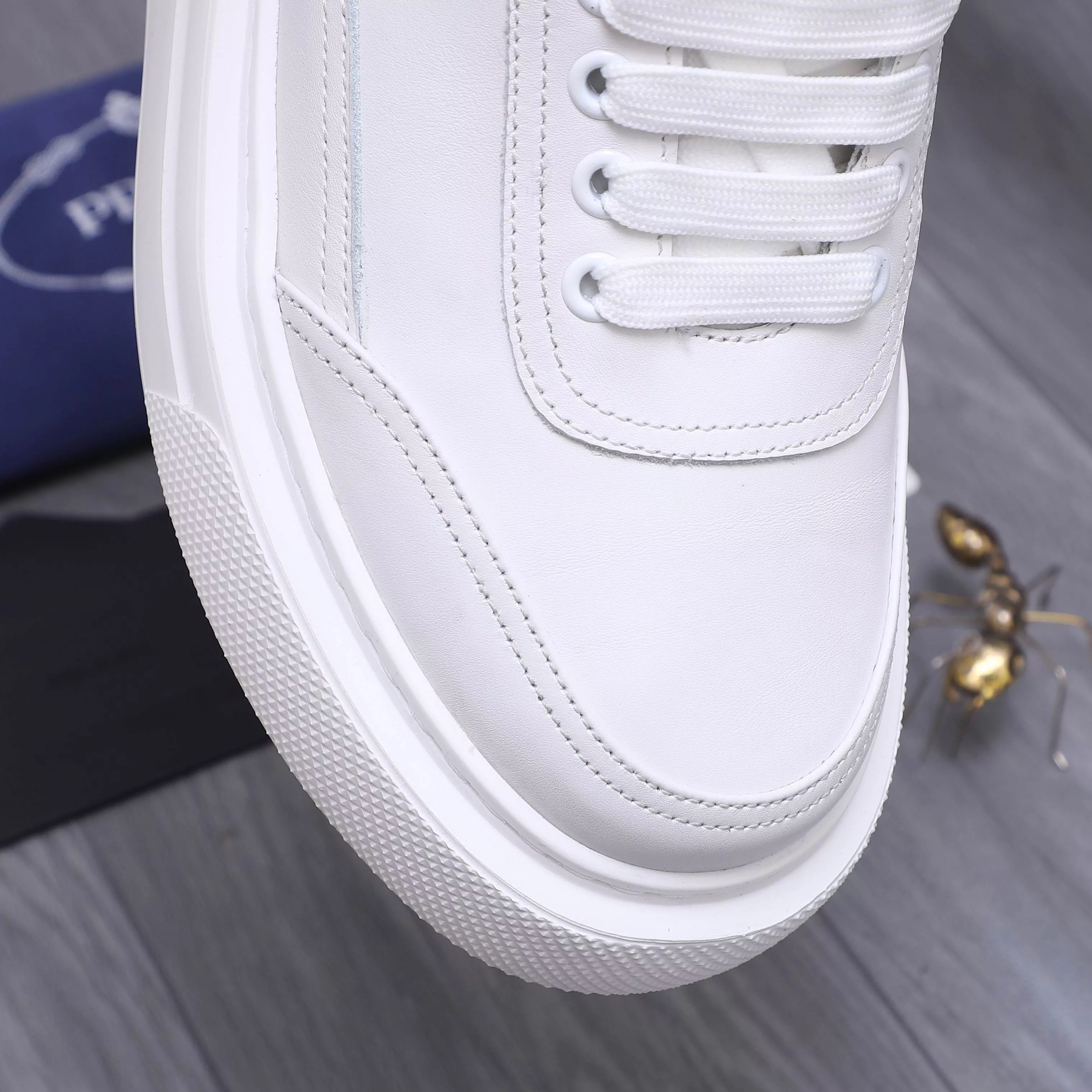 Prada Casual Shoes For Men Compact 9826