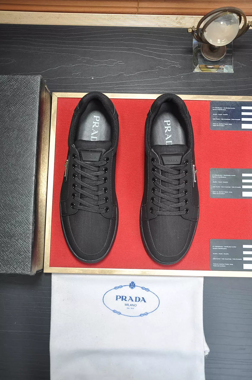 Prada Casual Shoes For Men Cozy 8130