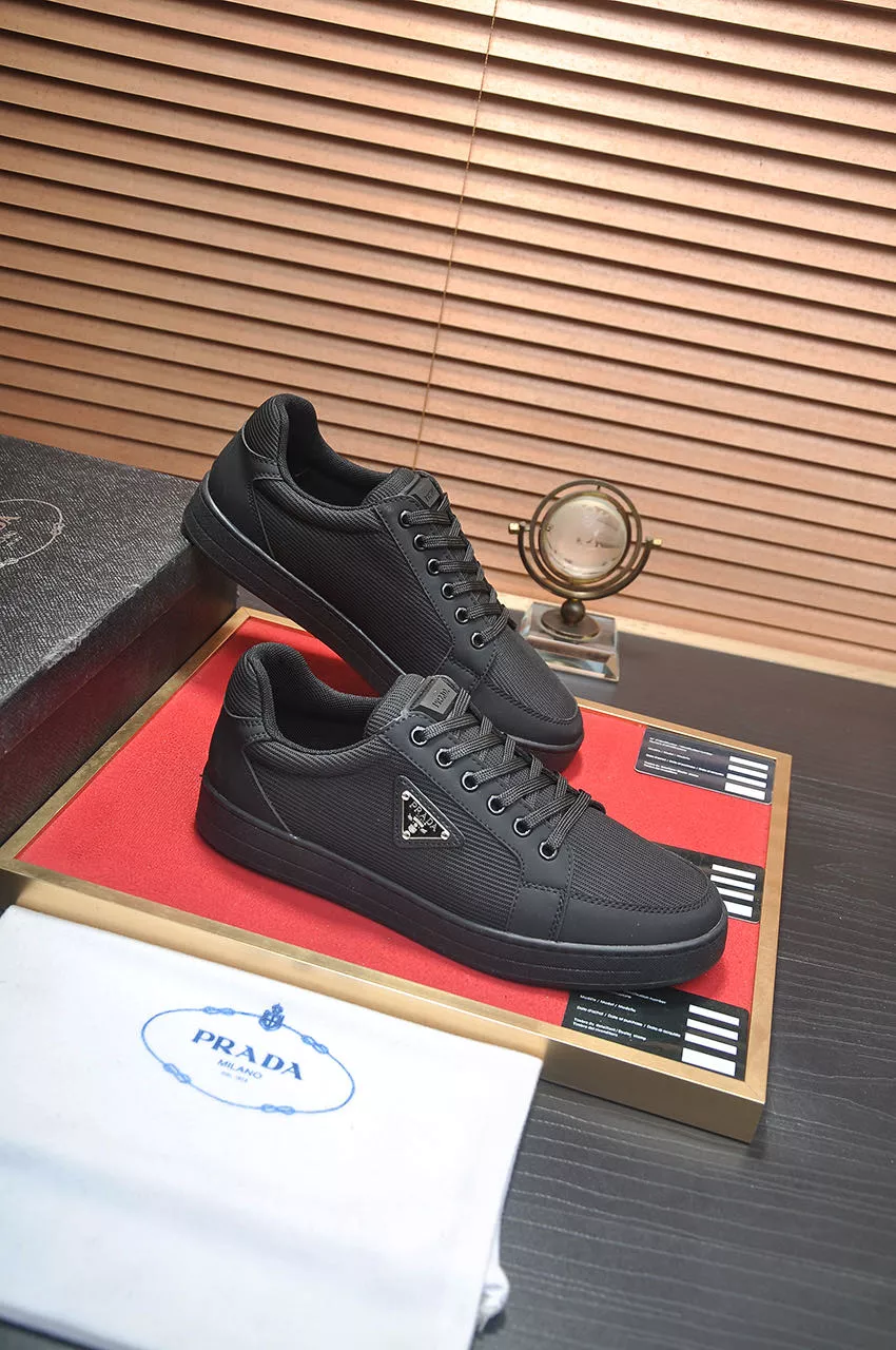 Prada Casual Shoes For Men Cozy 8130