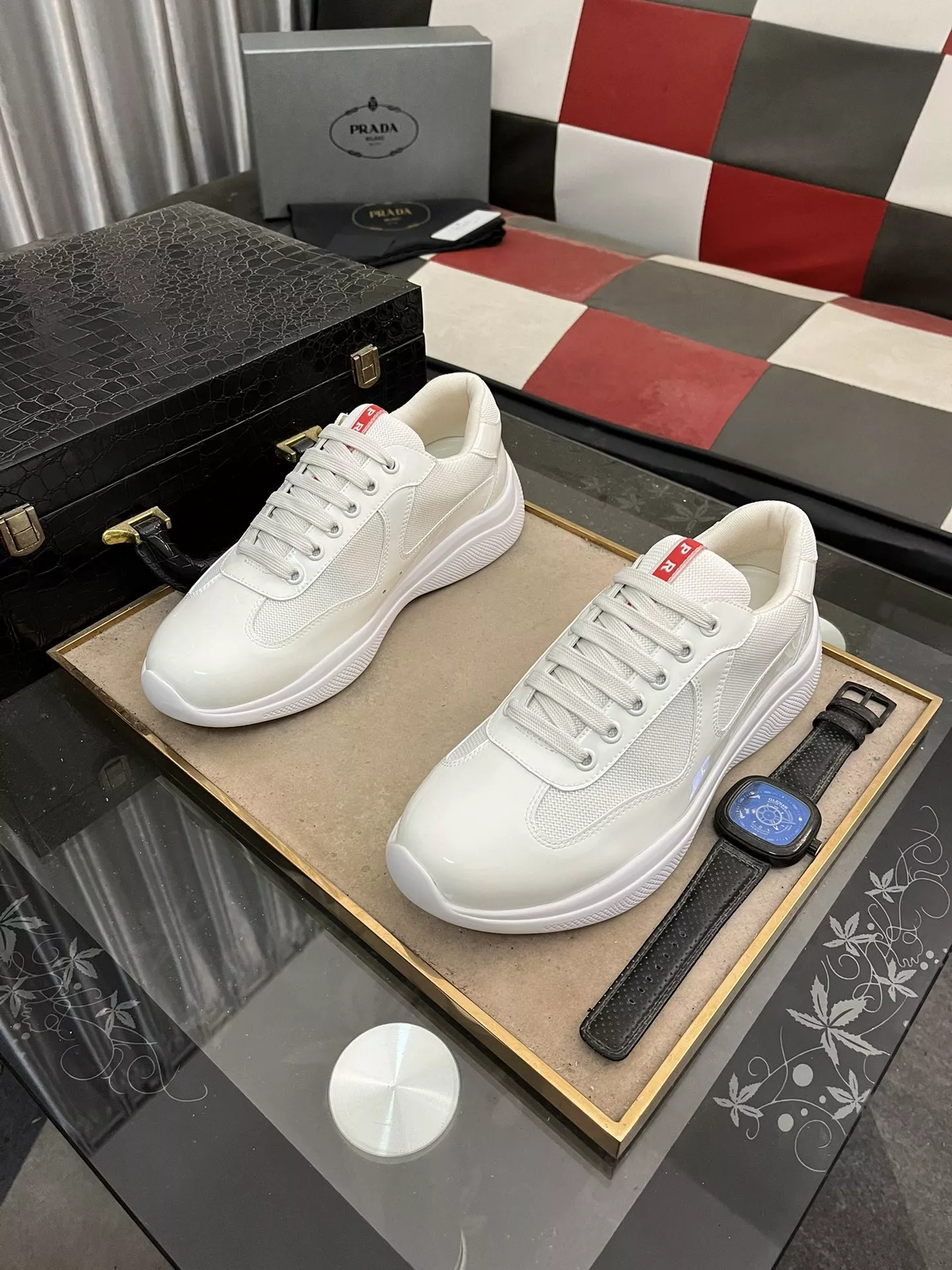 Prada Casual Shoes For Men Durable 2073