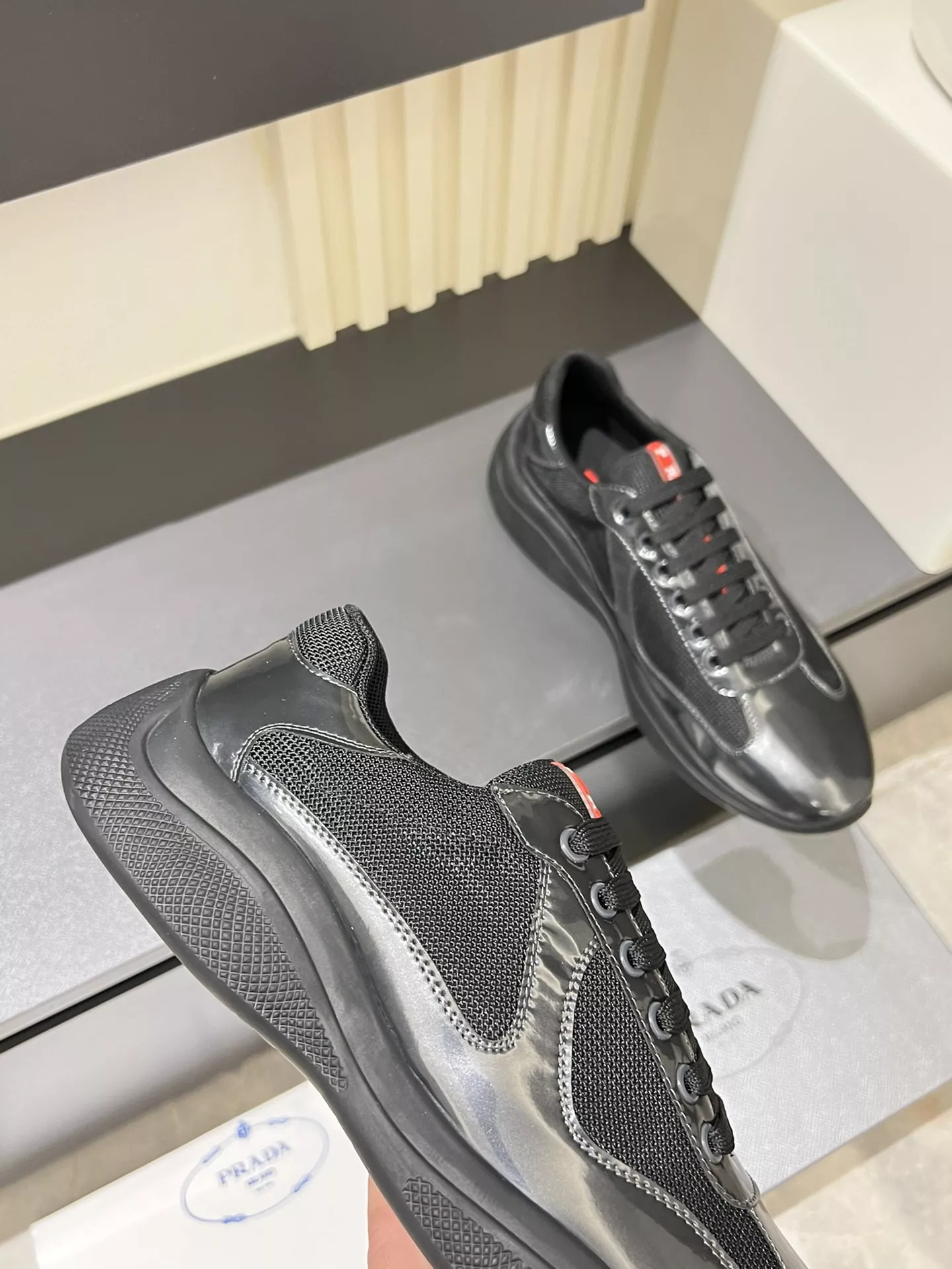 Prada Casual Shoes For Men Durable 9519