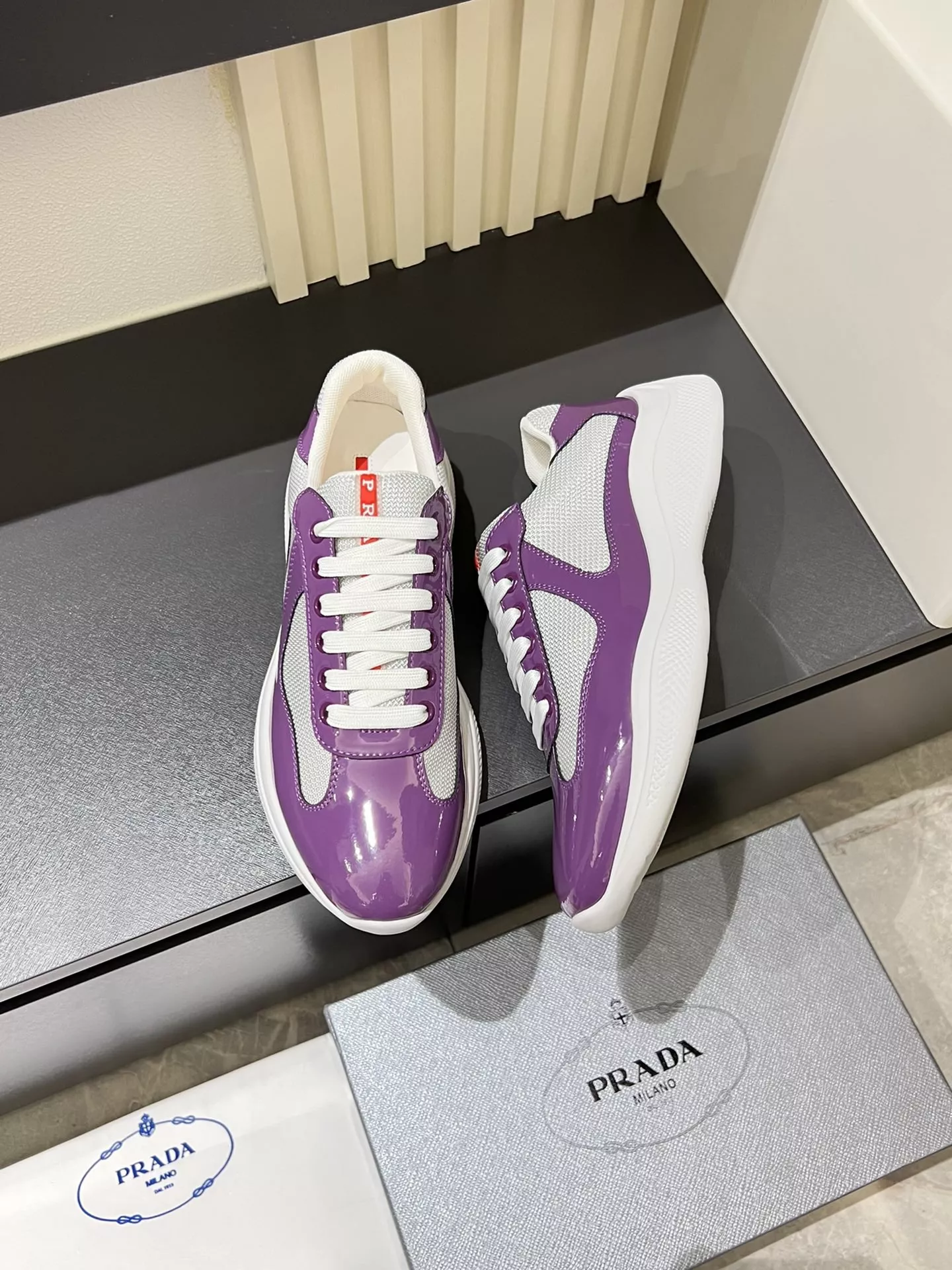 Prada Casual Shoes For Men Elegant 101