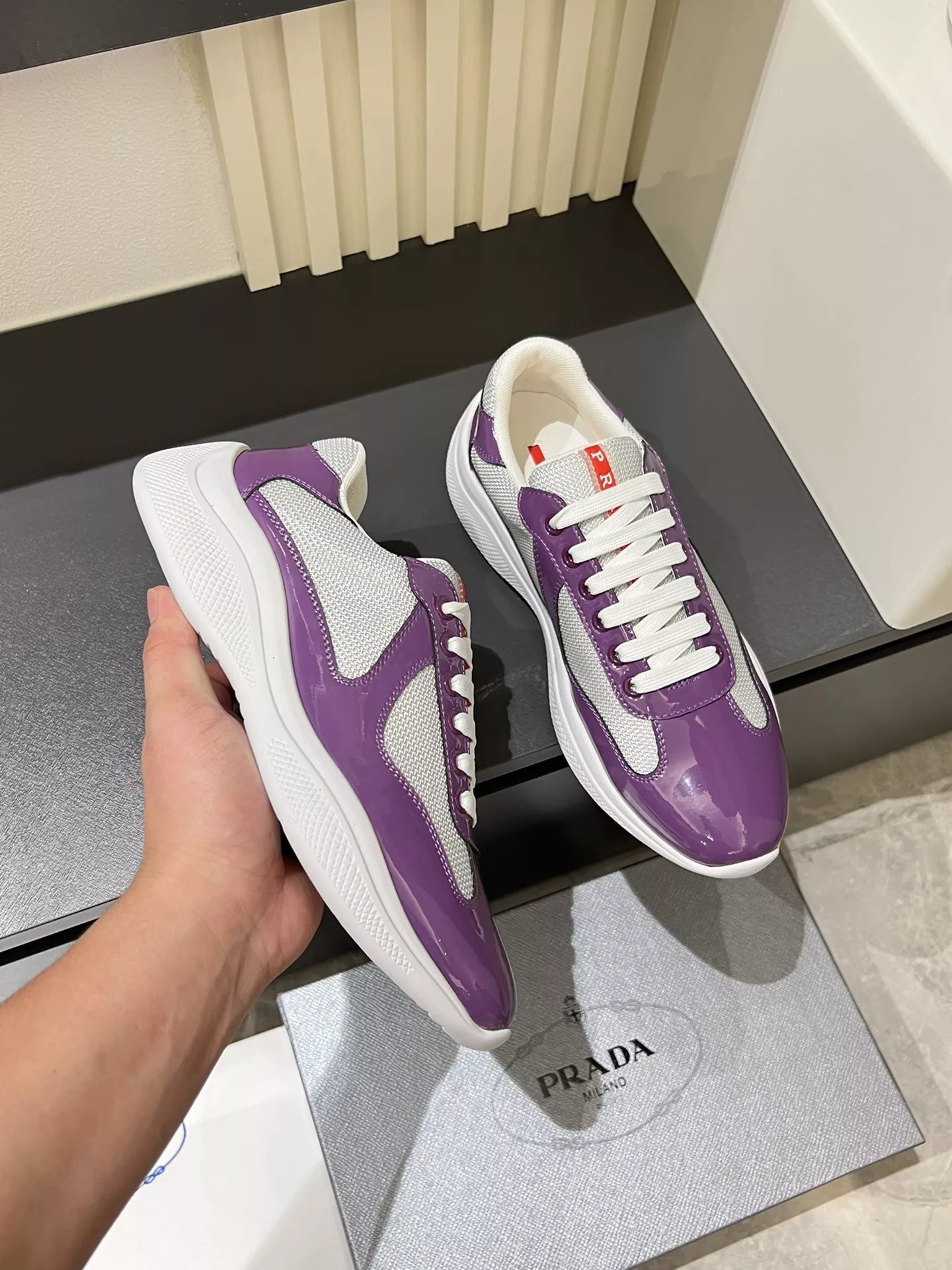 Prada Casual Shoes For Men Elegant 101
