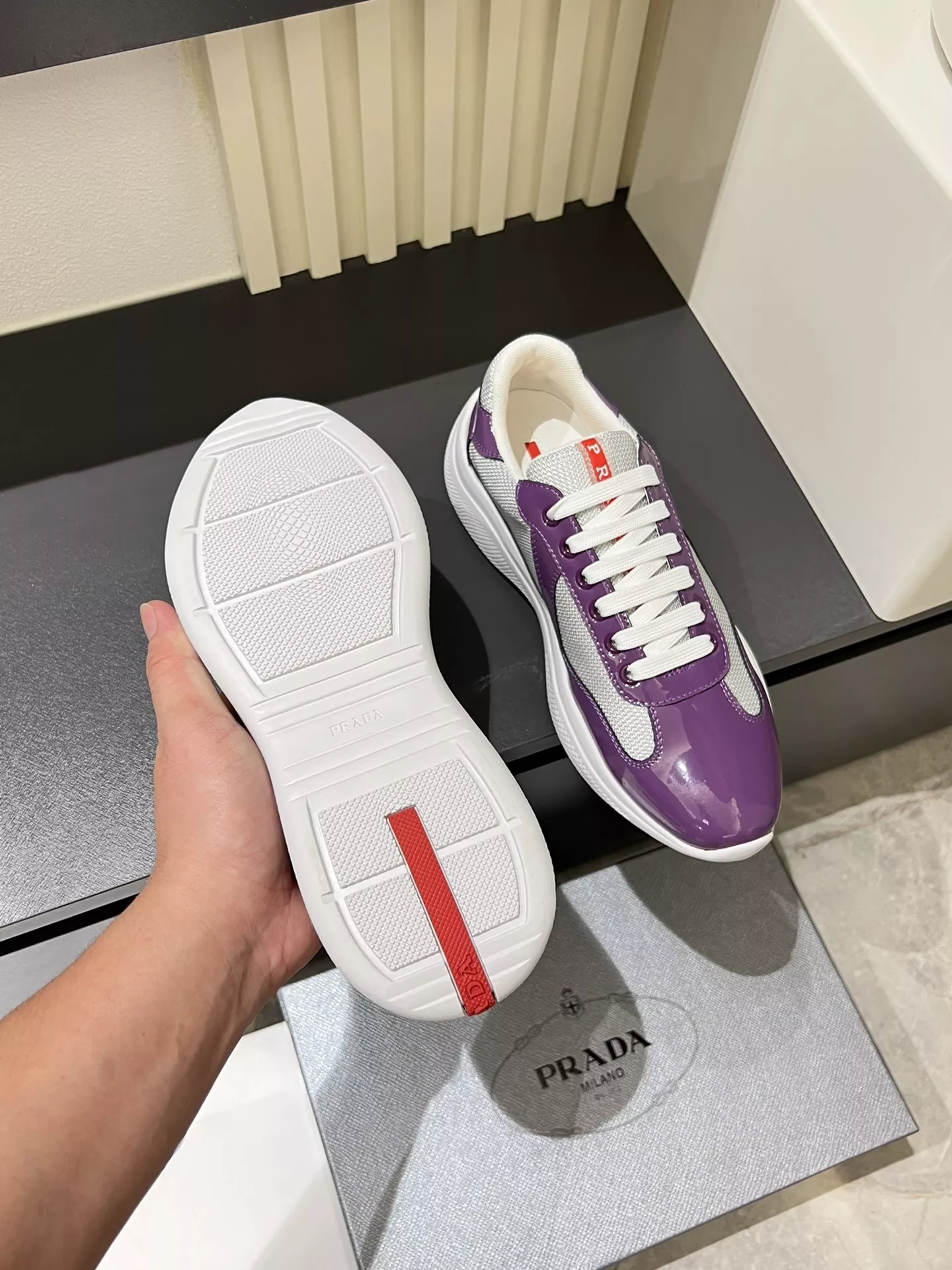 Prada Casual Shoes For Men Elegant 101