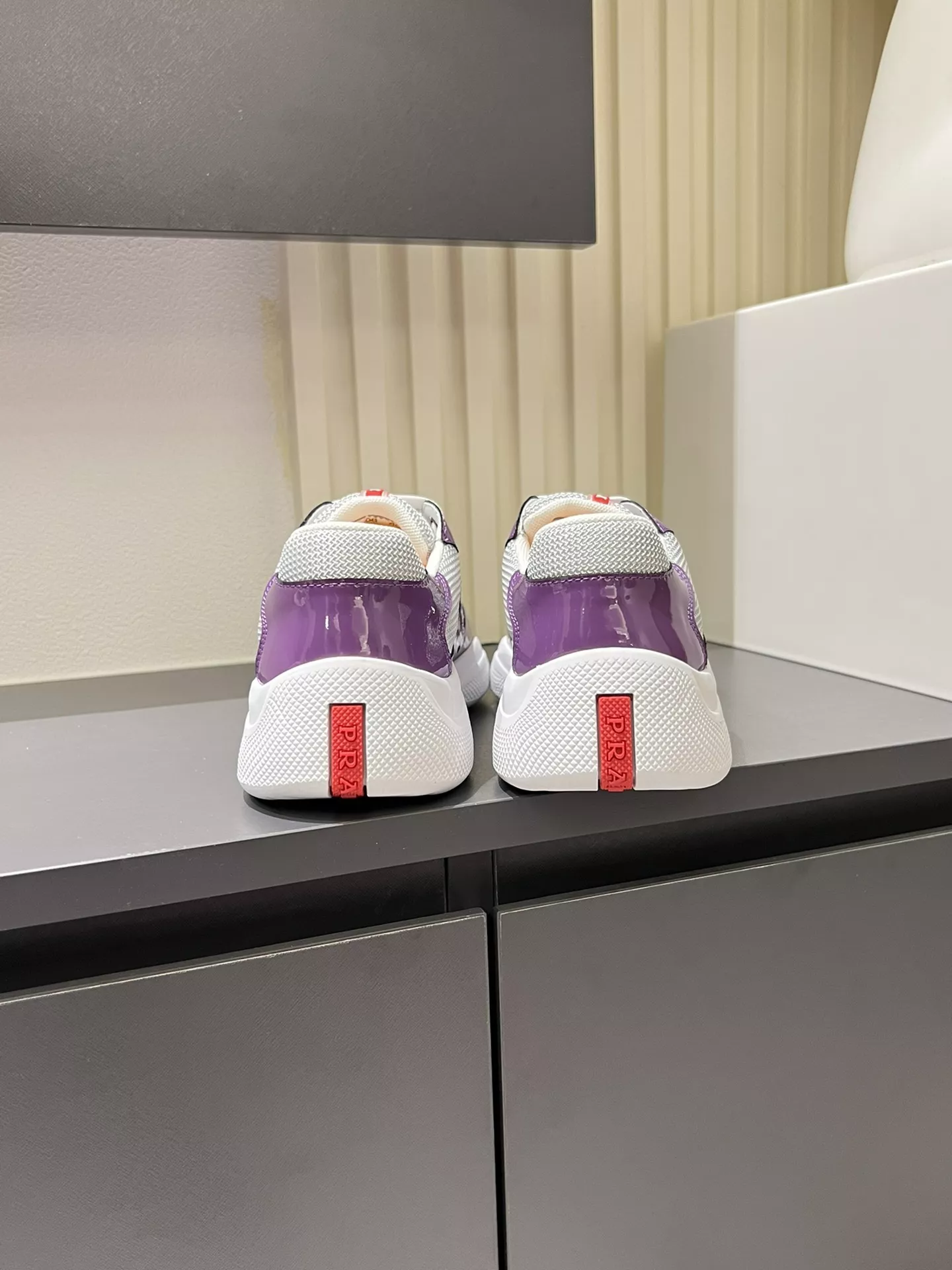 Prada Casual Shoes For Men Elegant 101