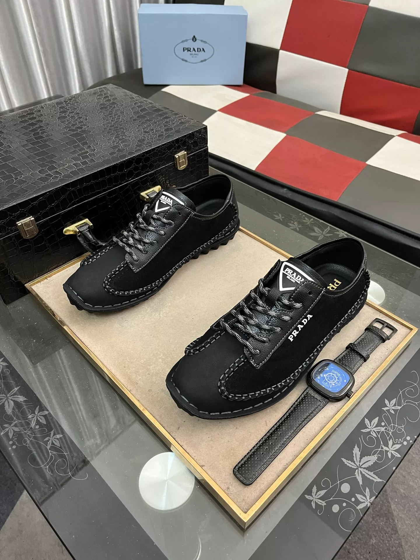 Prada Casual Shoes For Men Elegant 229