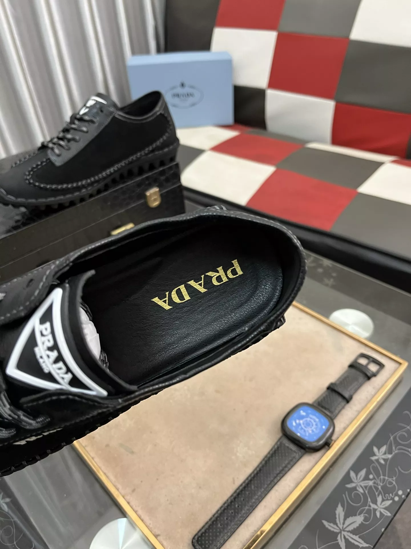 Prada Casual Shoes For Men Elegant 229