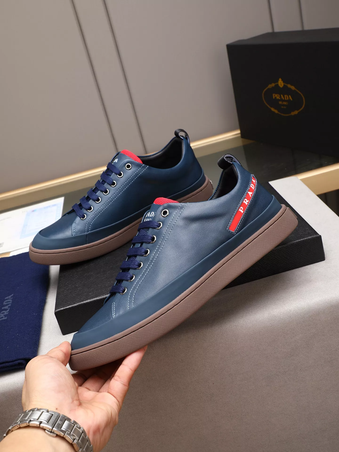 Prada Casual Shoes For Men EyeCatching 1799