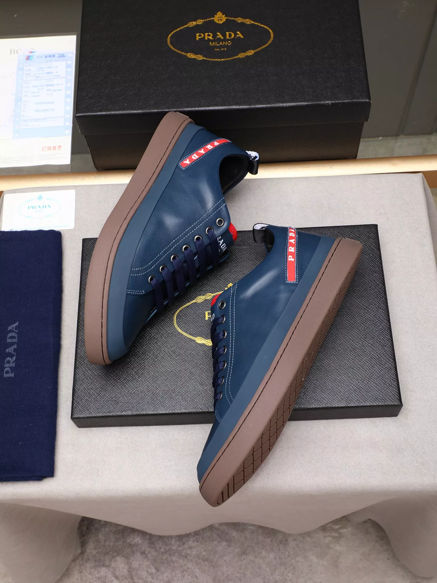 Prada Casual Shoes For Men EyeCatching 1799