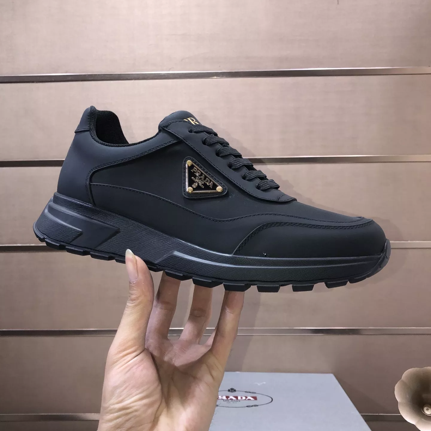Prada Casual Shoes For Men EyeCatching 2057