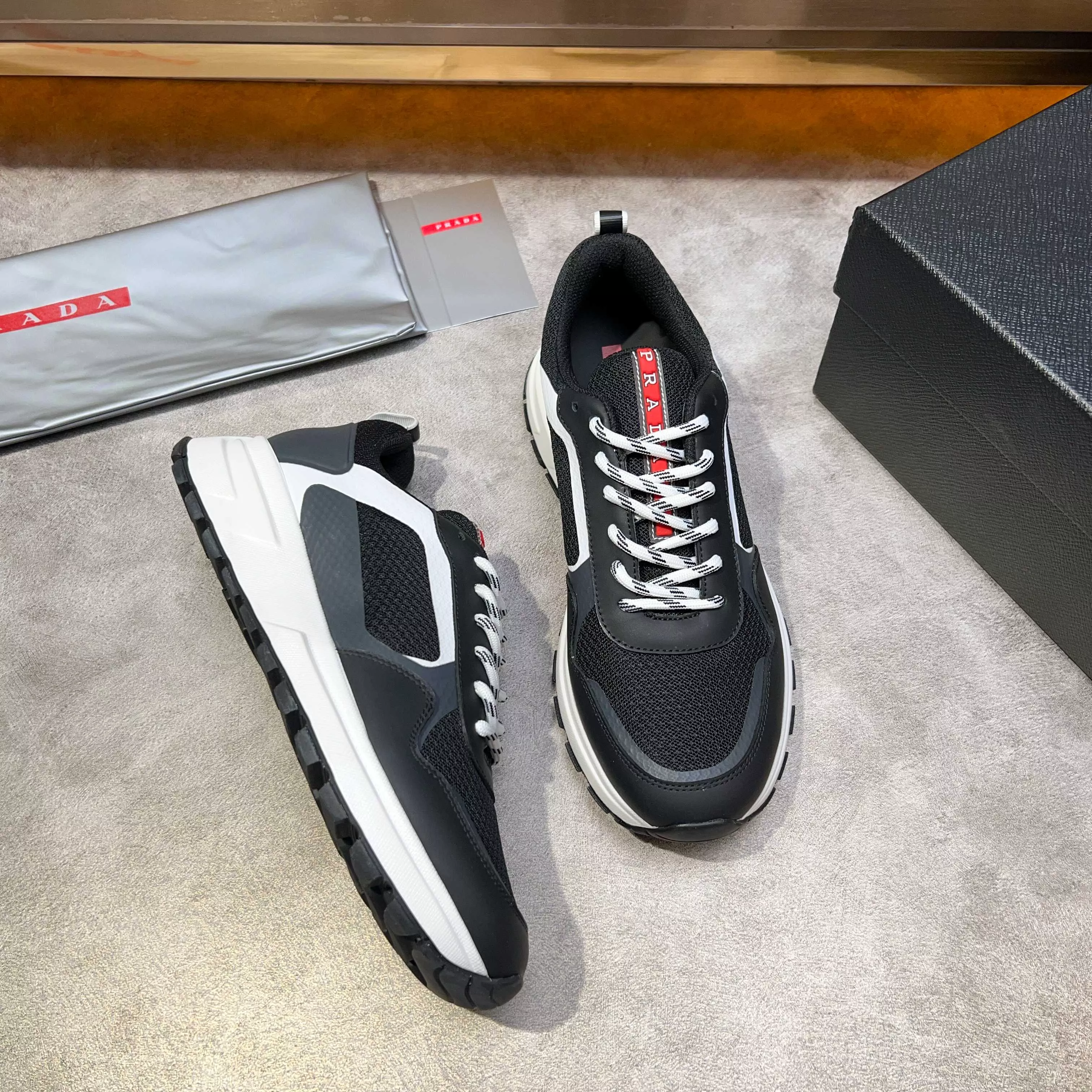 Prada Casual Shoes For Men Flexible 7151