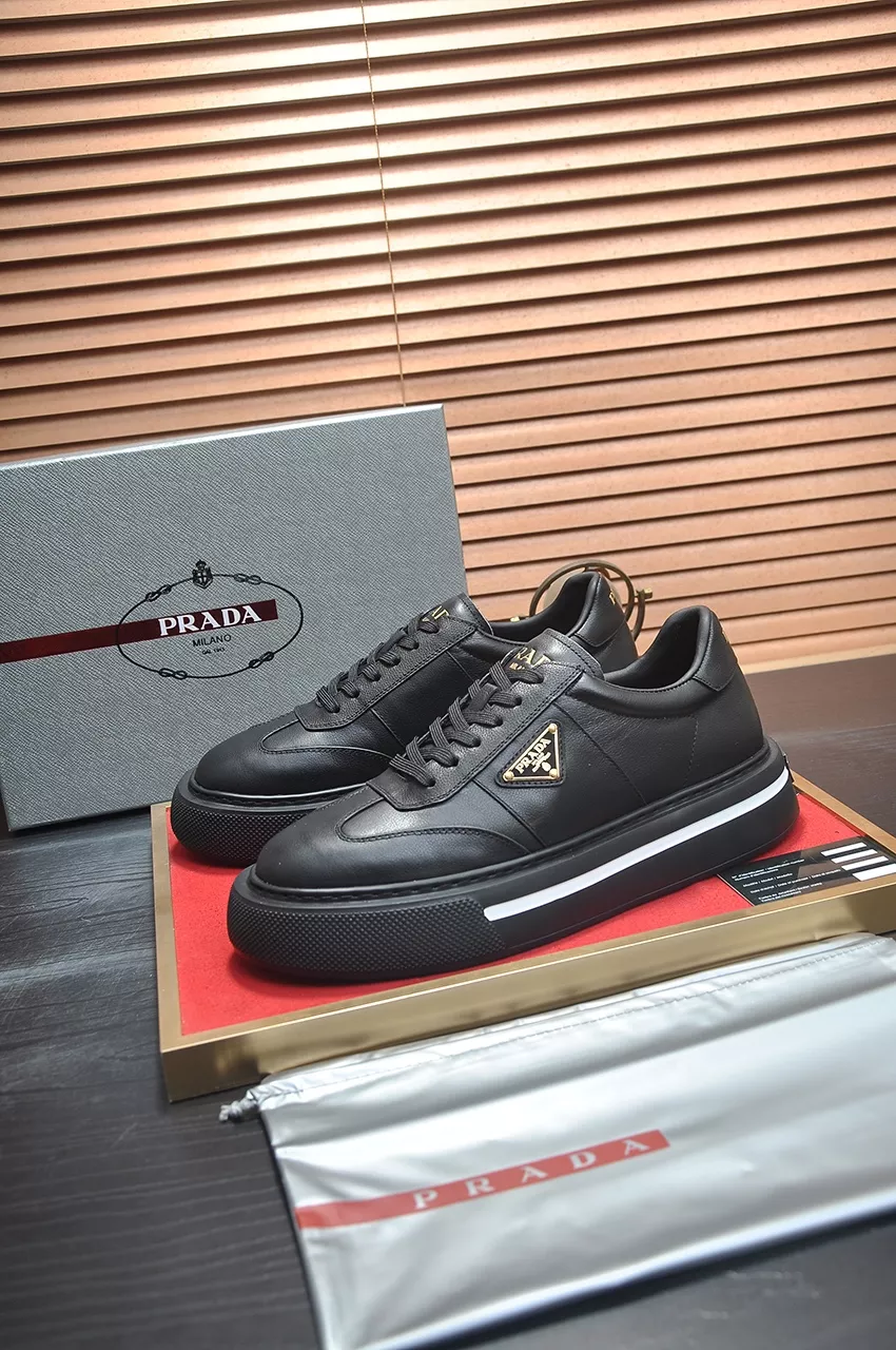 Prada Casual Shoes For Men Functional 9711