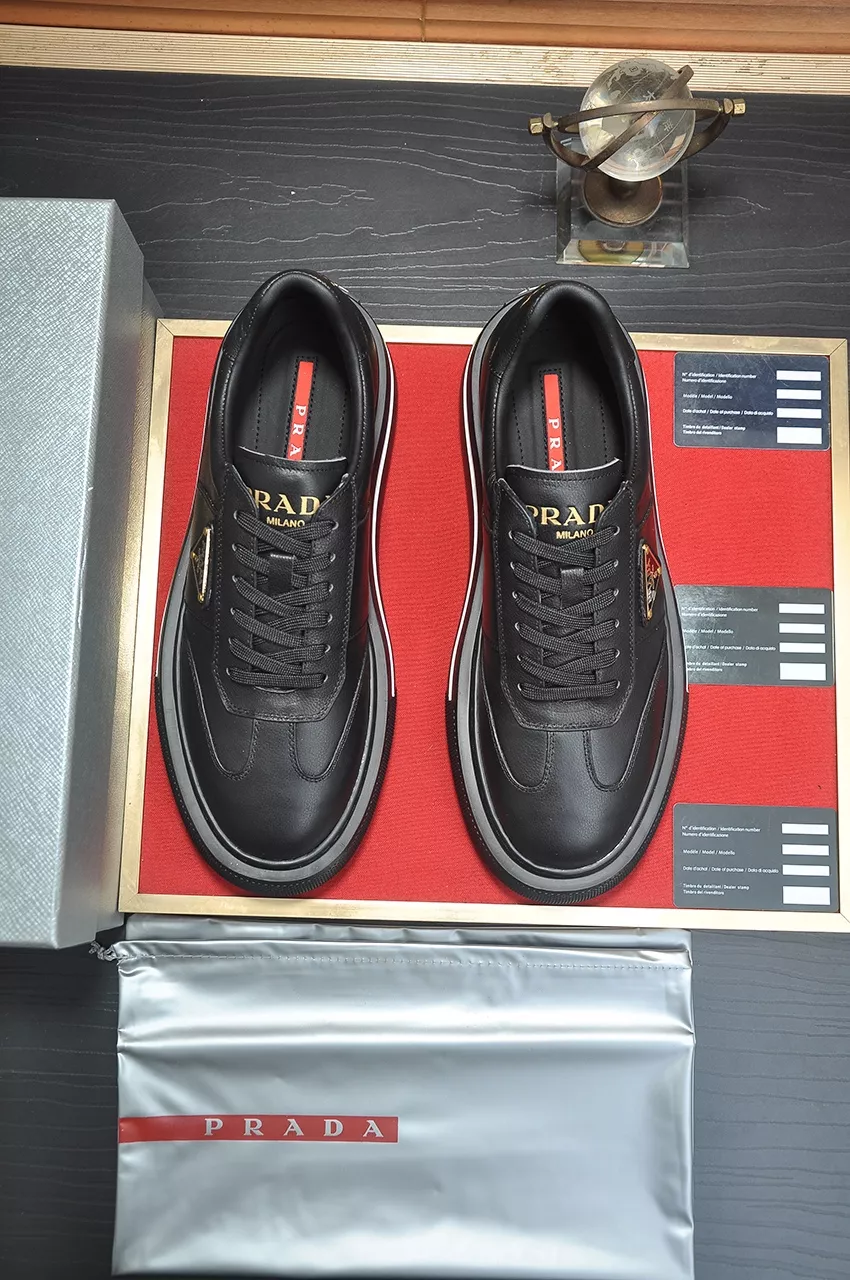 Prada Casual Shoes For Men Functional 9711