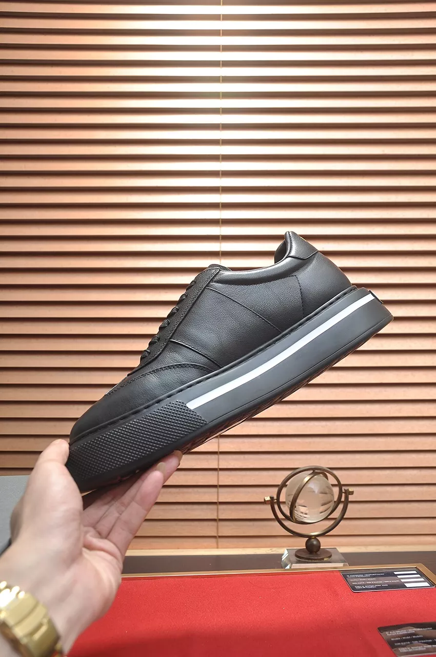 Prada Casual Shoes For Men Functional 9711
