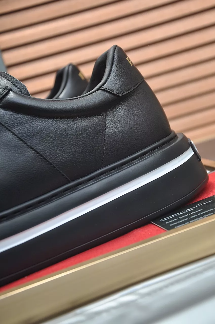 Prada Casual Shoes For Men Functional 9711