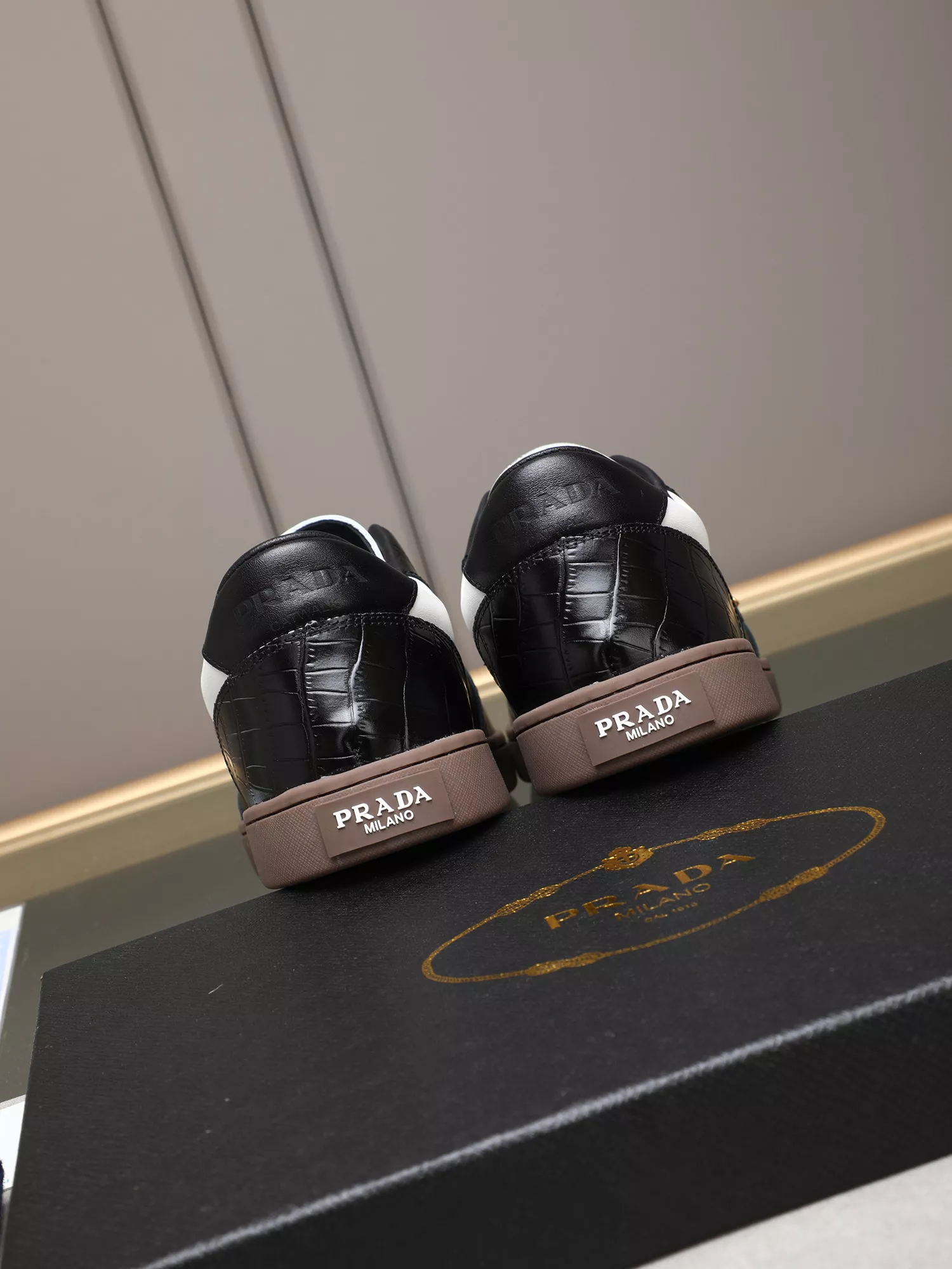 Prada Casual Shoes For Men GoAnywhere 5446