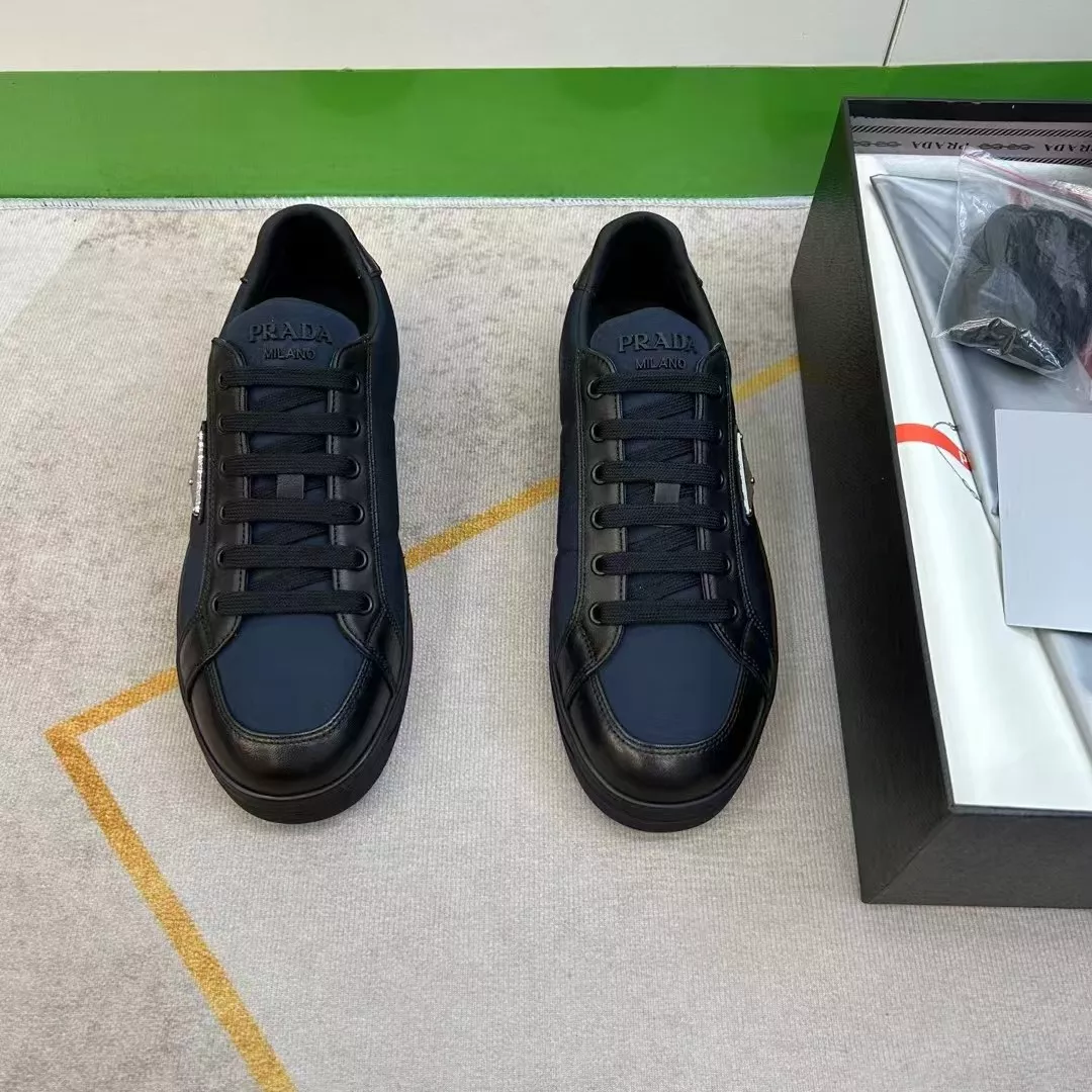 Prada Casual Shoes For Men HighQuality 9176