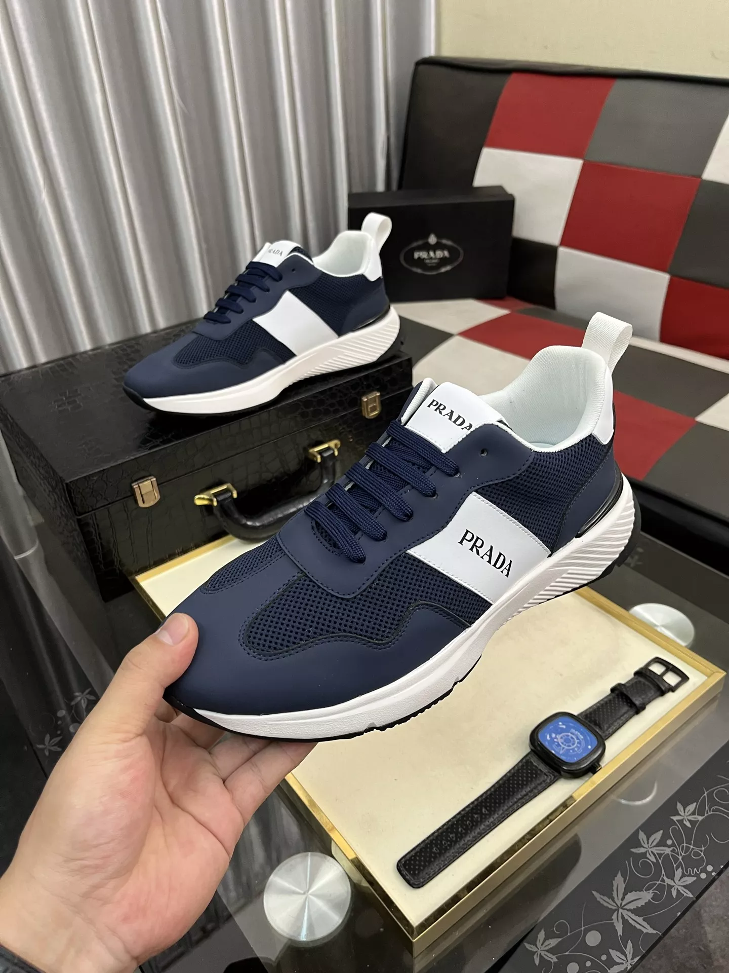 Prada Casual Shoes For Men Minimalist 2577