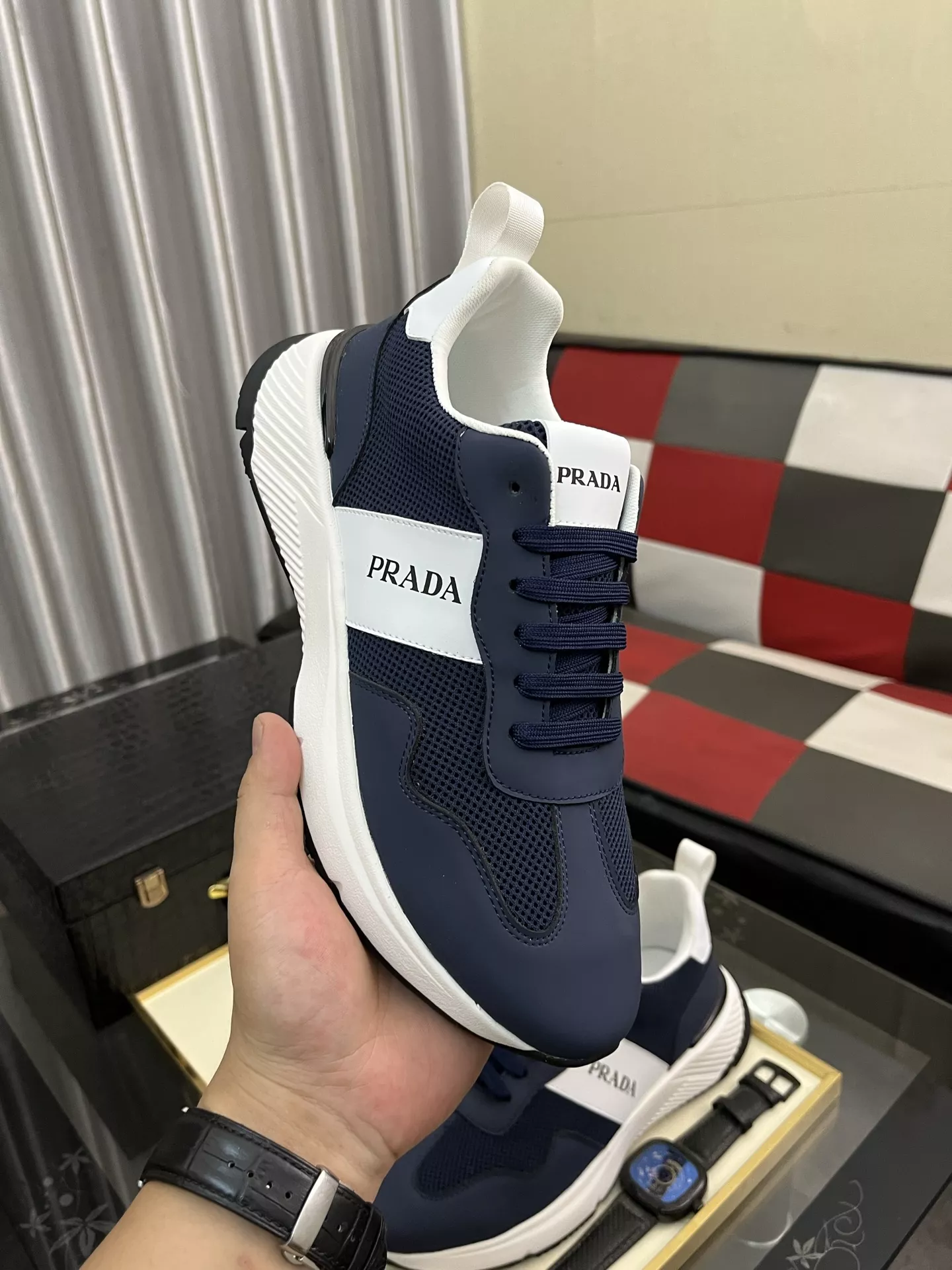 Prada Casual Shoes For Men Minimalist 2577
